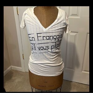 Urban Outfitters Truly Madly Deeply tee size M en  français svp.